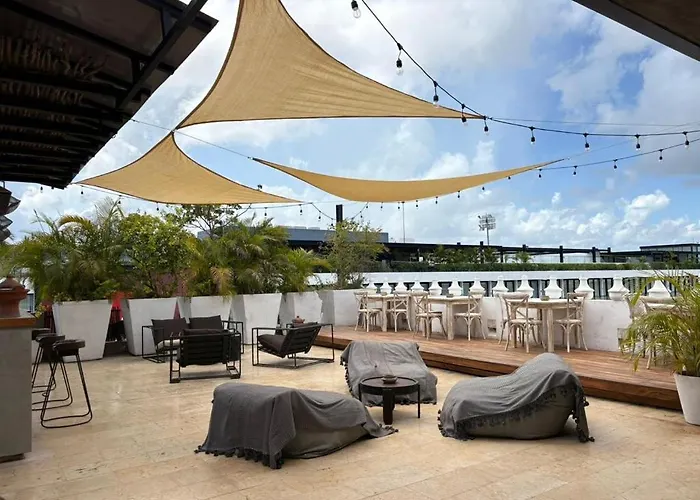 Be Playa Boutique & Rooftop Bar - Adults Only