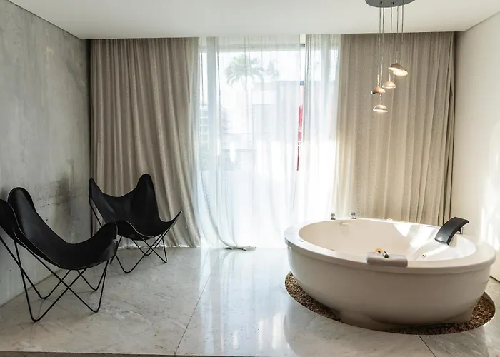 Be Playa Boutique & Rooftop Bar - Adults Only Playa del Carmen