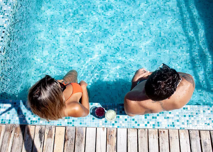 Be Playa Boutique&rooftop Bar